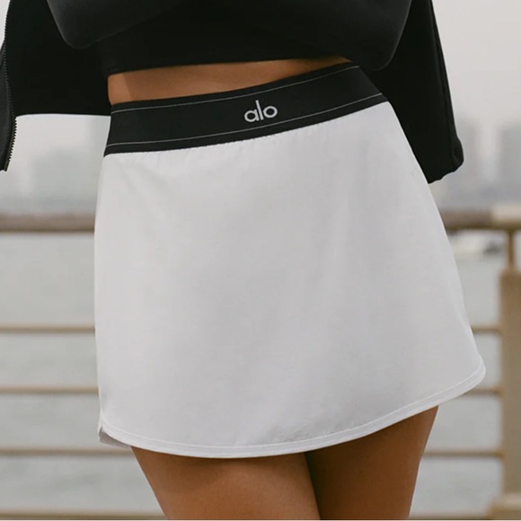 ALO Yoga Match Point Tennis Skirt 🎾 - Picture 2 of 9
